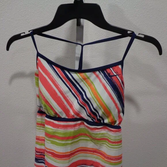 Nike Women's Tankini Swimsuit Top Padded Size 12 Striped - Picture 11 of 15